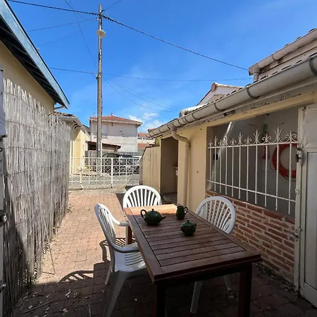 Charmante Maisonnette T2 Bis A Arcachon, Proche Plage Et Centre, Avec Cour/prevu Pour 6 Pers. - Fr-1-319-564 بيت للعطل *
